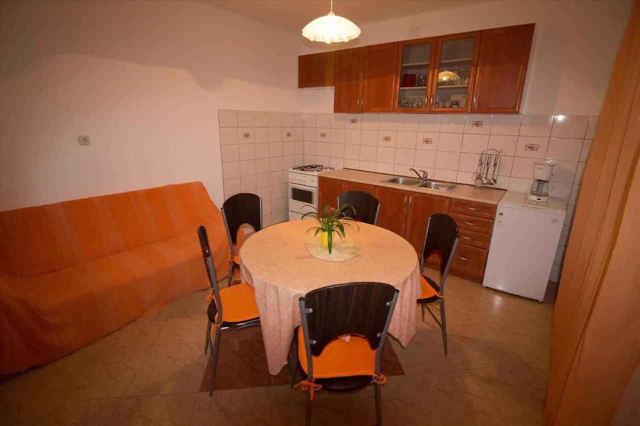 Apartment Kampor 4 크로아티아